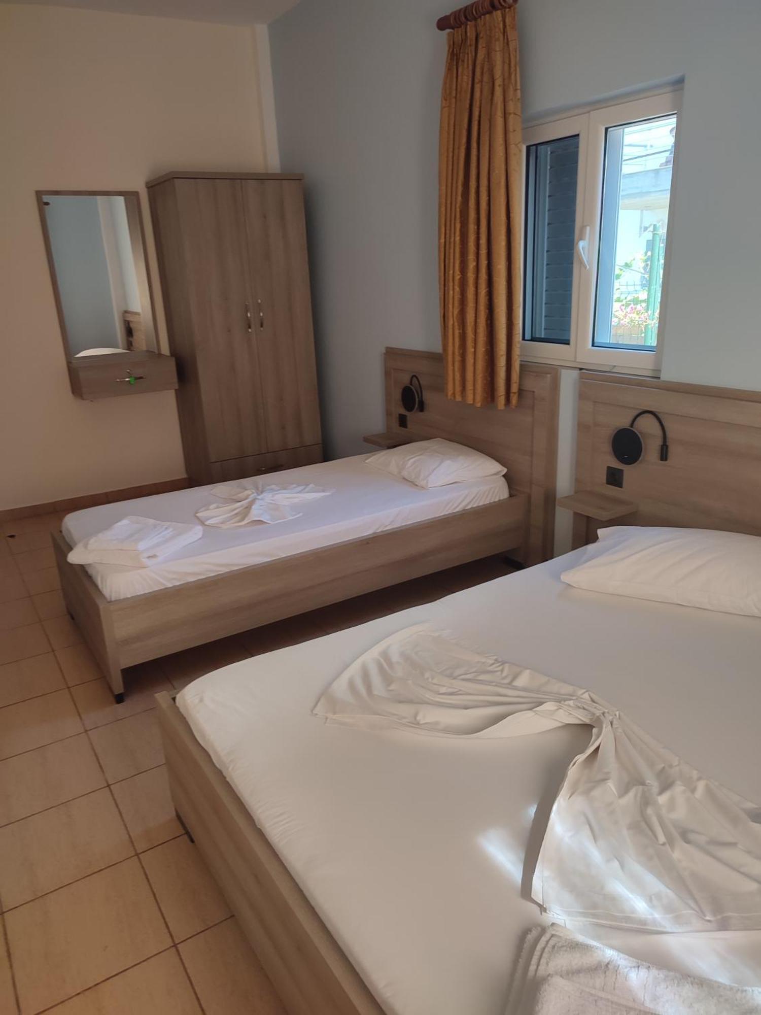 Hotel Bella vista Himare Esterno foto